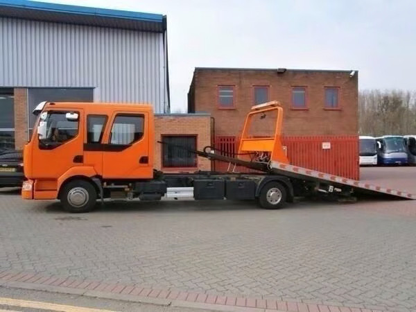 24-7-towing-service-london-van-car-recovery-trucks-breakdown-tow-transporter-roadside-assistance-big-2