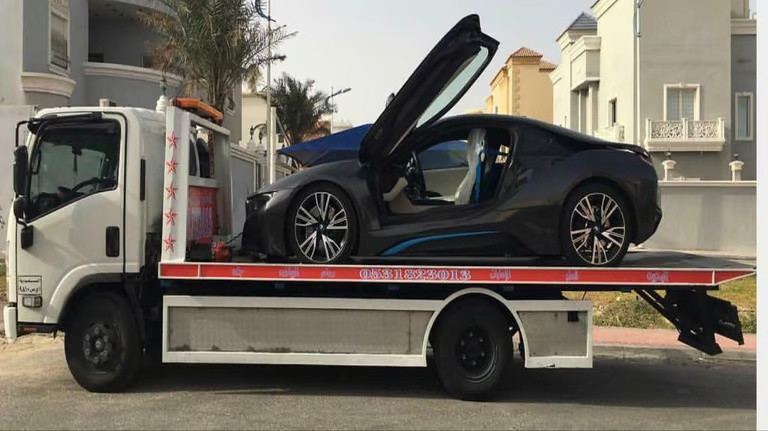 towing-truck-car-recovery-24-7-van-breakdown-vehicle-tow-towing-assistant-transporter-services-big-4
