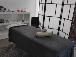 top-brazilian-male-certificate-therapist-camden