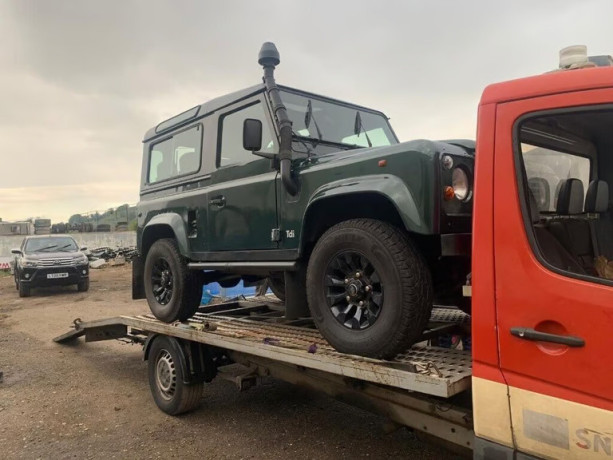 car-bike-breakdown-recovery-accident-tow-truck-flat-tyre-jump-start-auction-service-in-south-london-big-1