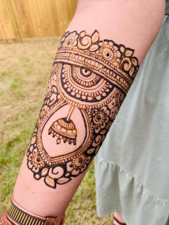 henna-mendhi-mehndi-artist-london-berks-bucks-herts-surrey-middx-big-4