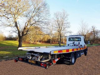 cheap-towing-tow-truck-breakdown-recovery-24-7-service-east-london