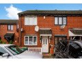 immaculate-two-double-bedroom-house-in-beckton-e6-small-1