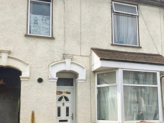 4-bedroom-house-in-4-bedroom-house-for-sale-ig11