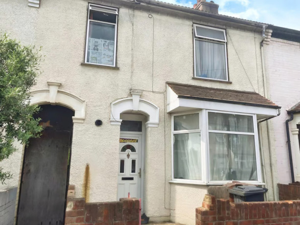 4-bedroom-house-in-4-bedroom-house-for-sale-ig11-big-2