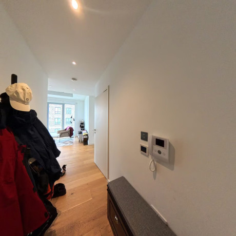 1-bedroom-flat-in-stunning-1-bed-flat-in-docklands-good-luck-hope-road-e14-0xg-big-1