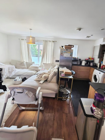 1-bedroom-flat-in-one-bedroom-flat-for-sale-ilford-ig3-big-2
