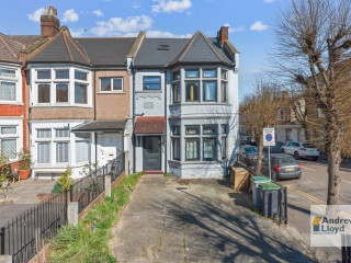 1-bedroom-flat-in-1-bedroom-flat-green-lanes-haringey-n8
