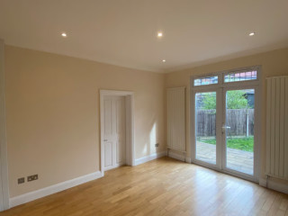 4-bedroom-house-in-4-bedroom-house-sandringham-road-wood-green-n22