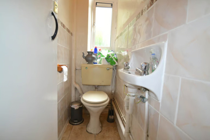 3-bedroom-flat-in-bentinck-house-white-city-big-1