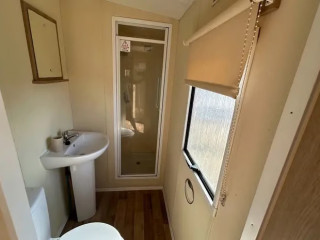 isle-of-sheppey-sited-static-caravan-for-sale-kent-bargain