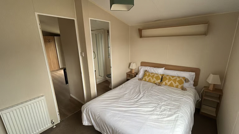 caravan-for-sale-sited-in-birchington-kent-offer-live-in-2025-big-3