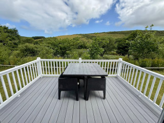 2021-victory-stonewood-for-sale-at-sun-haven-holiday-park-newquay-front-line-lake-views-tr8-4bq
