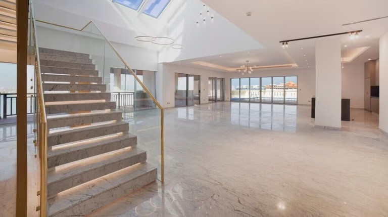 luxury-penthouses-on-the-palm-dubai-big-0