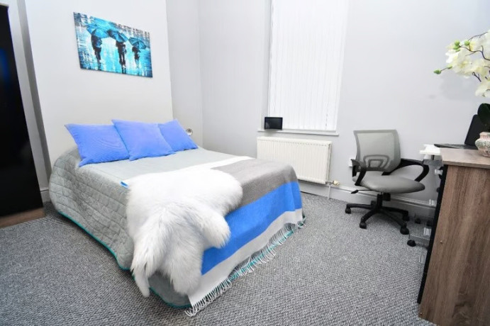 6-bed-6-bath-hmo-preston-city-centre-fully-refurbed-high-spec-throughout-returns-in-excess-of-45-pa-big-0