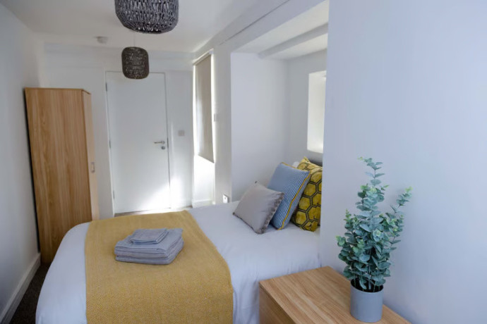 apartment-conversion-all-money-out-option-available-with-further-cashback-big-0