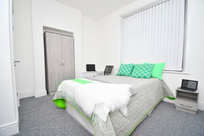 special-offer-off-plan-newly-converted-burnley-hmo-sold-fully-regulated-and-with-tenants-big-2
