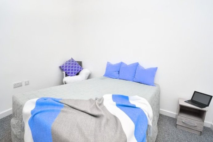 special-offer-off-plan-newly-converted-burnley-hmo-sold-fully-regulated-and-with-tenants-big-3