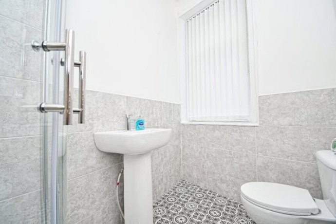 special-offer-off-plan-newly-converted-burnley-hmo-sold-fully-regulated-and-with-tenants-big-4