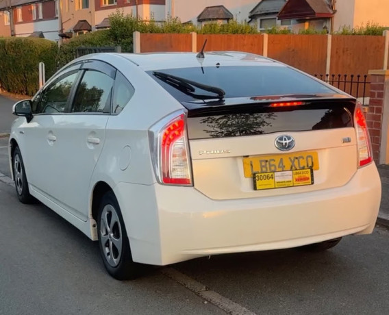 wolverhampton-manchester-and-sefton-plated-hybrid-vehicles-on-rent-big-2