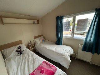 caravan-for-sale-sited-in-birchington-kent-offer-live
