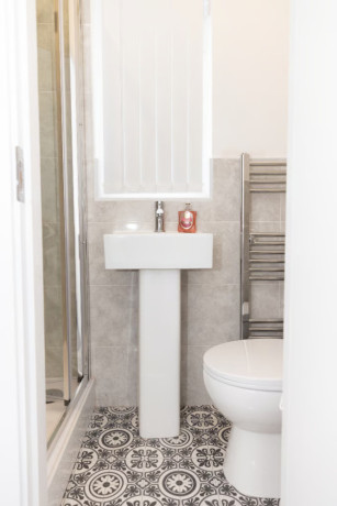 newly-refurbished-6-bed-hmo-in-barrow-perfect-location-for-bae-return-pa-in-excess-of-4051-big-0