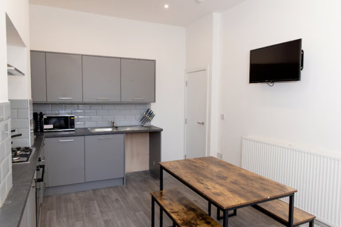newly-refurbished-6-bed-hmo-in-barrow-perfect-location-for-bae-return-pa-in-excess-of-4051-big-3