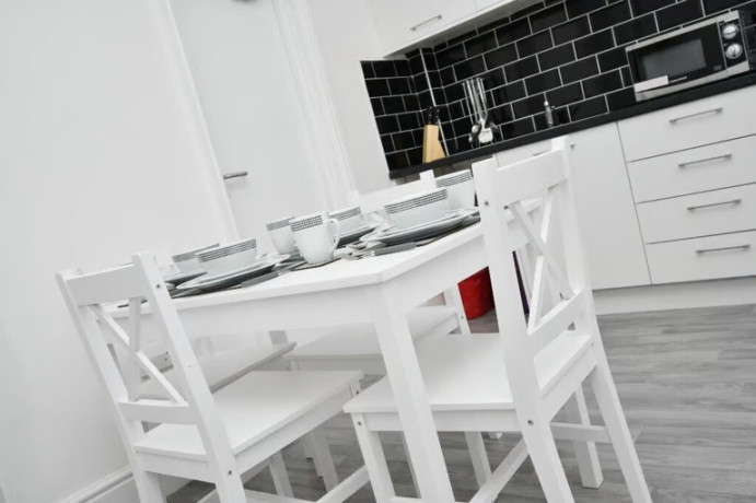 high-spec-5-bed-5-bath-hmo-for-sale-barrow-in-furness-big-1