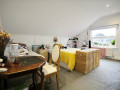 4-bedroom-house-in-st-stephens-avenue-shepherds-bush-small-3