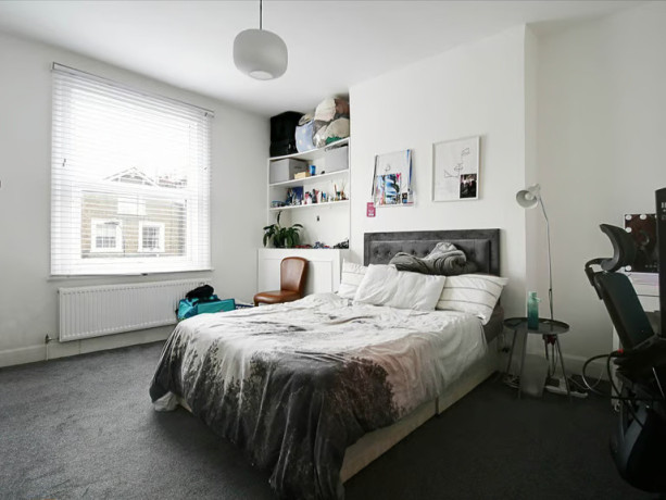 4-bedroom-house-in-st-stephens-avenue-shepherds-bush-big-4
