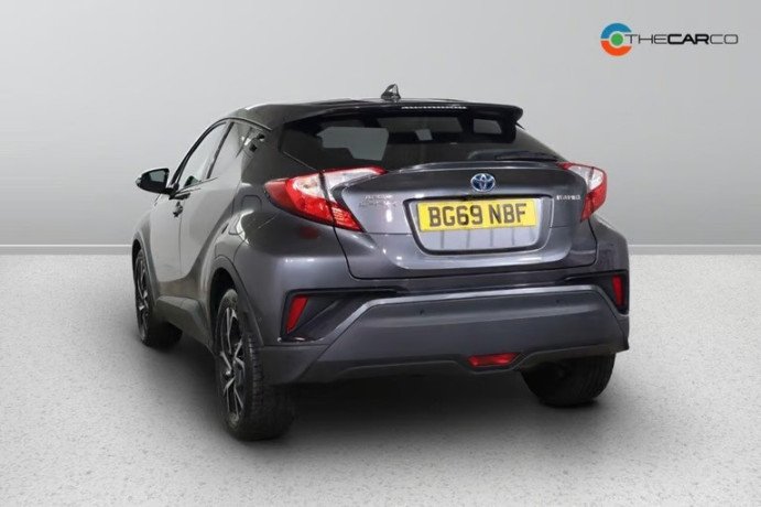 2019-toyota-c-hr-18-vvt-h-design-cvt-euro-6-ss-5dr-hatchback-petrolelectric-automatic-big-3