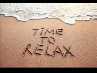 strong-male-massage-therapist-relaxation