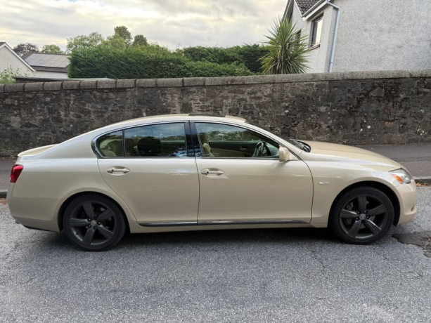 2005-lexus-gs430-big-3