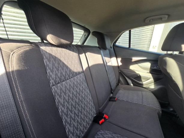 vauxhall-mokka-14-t-tech-line-2014-big-1