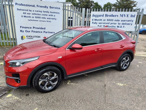 2022-kia-ceed-xceed-2-isg-hatchback-petrol-manual-big-3