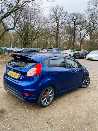 2017-ford-ka-12-ti-vct-zetec-hatchback-5dr-petrol-manual-euro-6-70-ps-hatchb-big-2