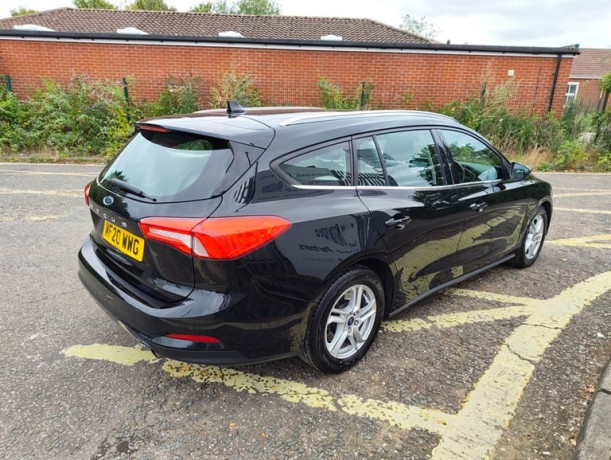 2020-ford-focus-zetec-tdci-estate-diesel-manual-big-2