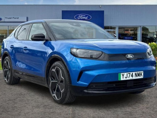 2024-ford-capri-250kw-premium-79kwh-awd-5dr-auto-with-heads-up-display-auto-estate-electric-auto