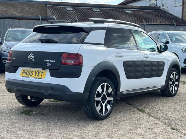 2015-citroen-c4-cactus-12-puretech-flair-petrol-61k-miles-px-swap-delivery-big-3