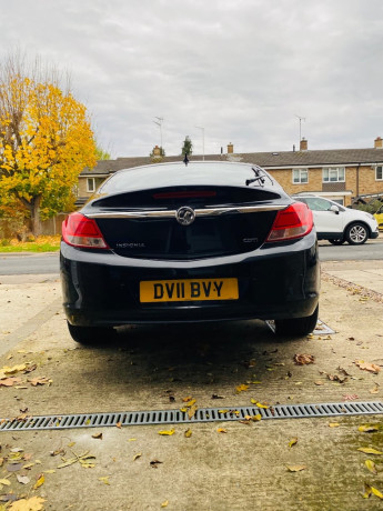 vauxhall-insignia-hatchback-2011-other-1956-cc-5-doors-big-2