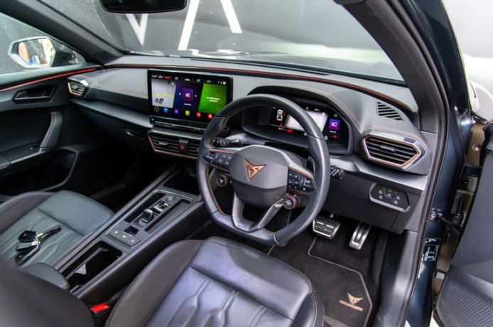 2023-cupra-formentor-20-tsi-vz3-suv-5dr-petrol-dsg-4drive-euro-6-ss-310-ps-hatchback-petrol-big-1