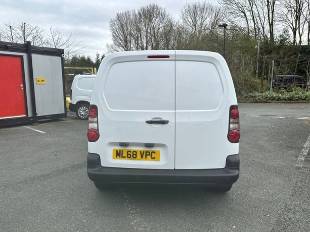2018-citroen-berlingo-16-bluehdi-850-enterprise-panel-van-5dr-diesel-manual-l1-112-gkm-100-bh-big-3