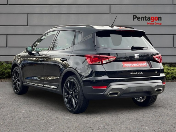 seat-arona-10-tsi-fr-black-edition-suv-5dr-petrol-dsg-euro-6-ss-115-ps-big-1
