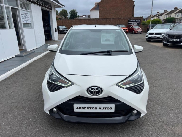 toyota-aygo-10-vvt-i-x-press-euro-6-5dr-2019-big-1