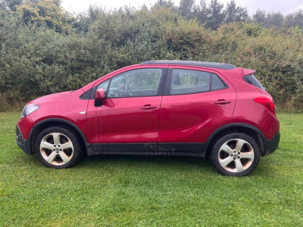 vauxhall-mokka-17-cdti-exclusiv-red-manual-diesel-2015-big-3