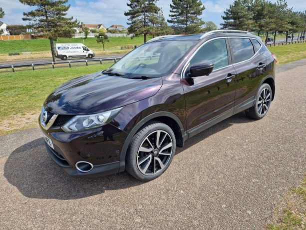 nissan-qashqai-16-dci-tekna-2015-big-0