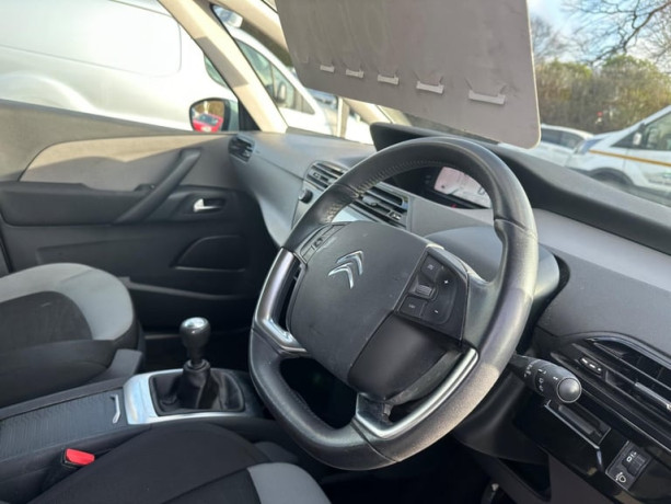 citroen-c4-picasso-16-bluehdi-vtr-euro-6-ss-5dr-2015-big-1