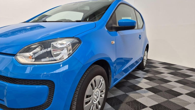 volkswagen-up-10-move-up-2014-big-1