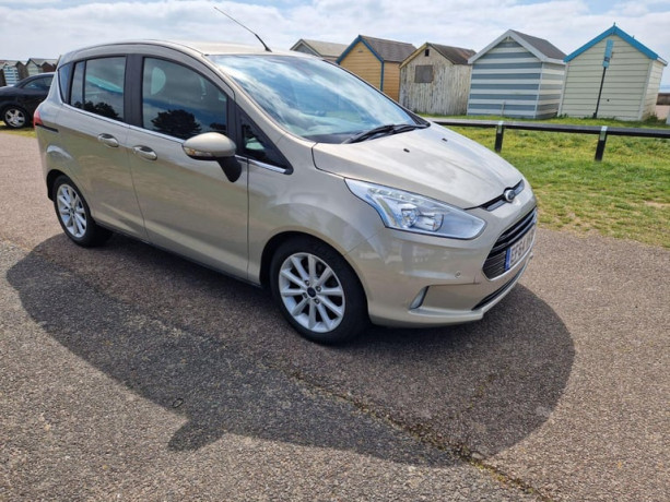 ford-b-max-10-t-ecoboost-titanium-2015-big-1