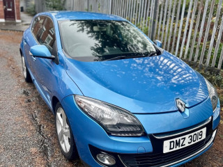 renault-megane-hatchback-2013-manual-1461-cc-5-doors